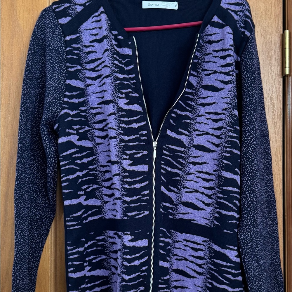 Skovhuus Zebra Pattern zipper Cardigan Sweater Purple and Black size XL
